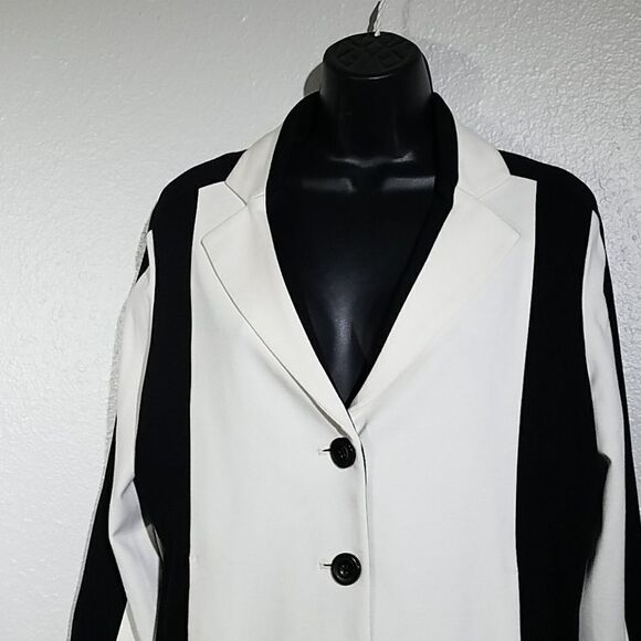 Chicos Ponte Knit Maritime Black White Blazer M/8 - Picture 2 of 6